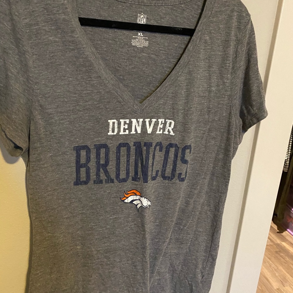 Denver Broncos v-neck tshirt.